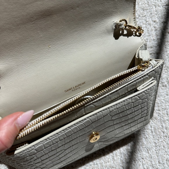 Yves Saint Laurent Sunset Bag - Picture 12 of 13